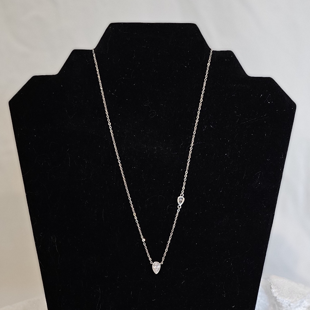 *NWT* Kenneth Jay Lane Silver Moissanite Necklace - Picture 6 of 15